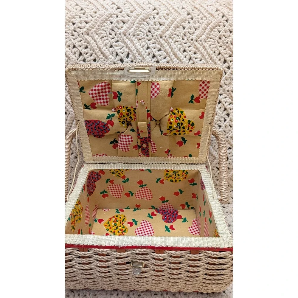 Vintage Wicker Sewing Basket Fun Retro Heart Print Padded Lid Craft Storage